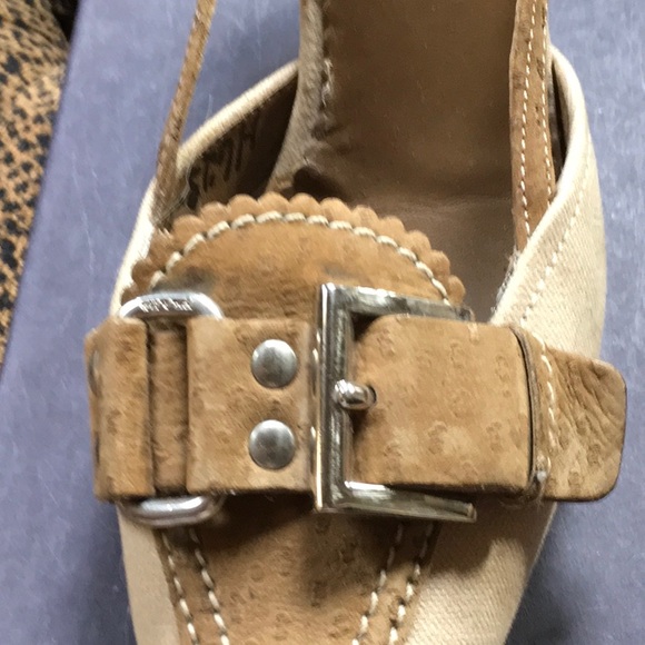 Prada canvas slngback heels - Picture 3 of 8